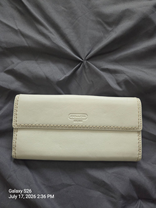 Coach Soho y2k White Leather Wallet