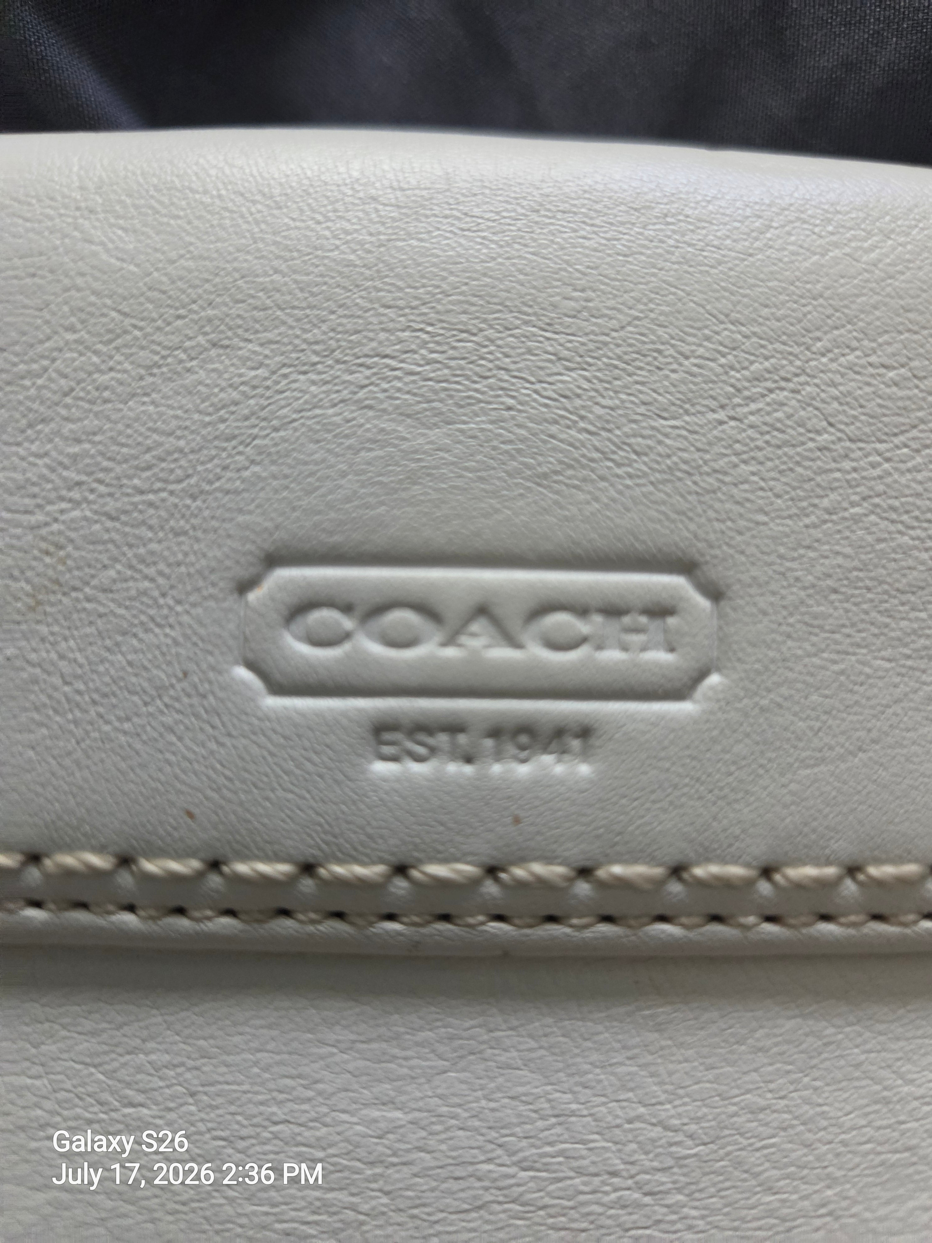 Coach Soho y2k White Leather Wallet