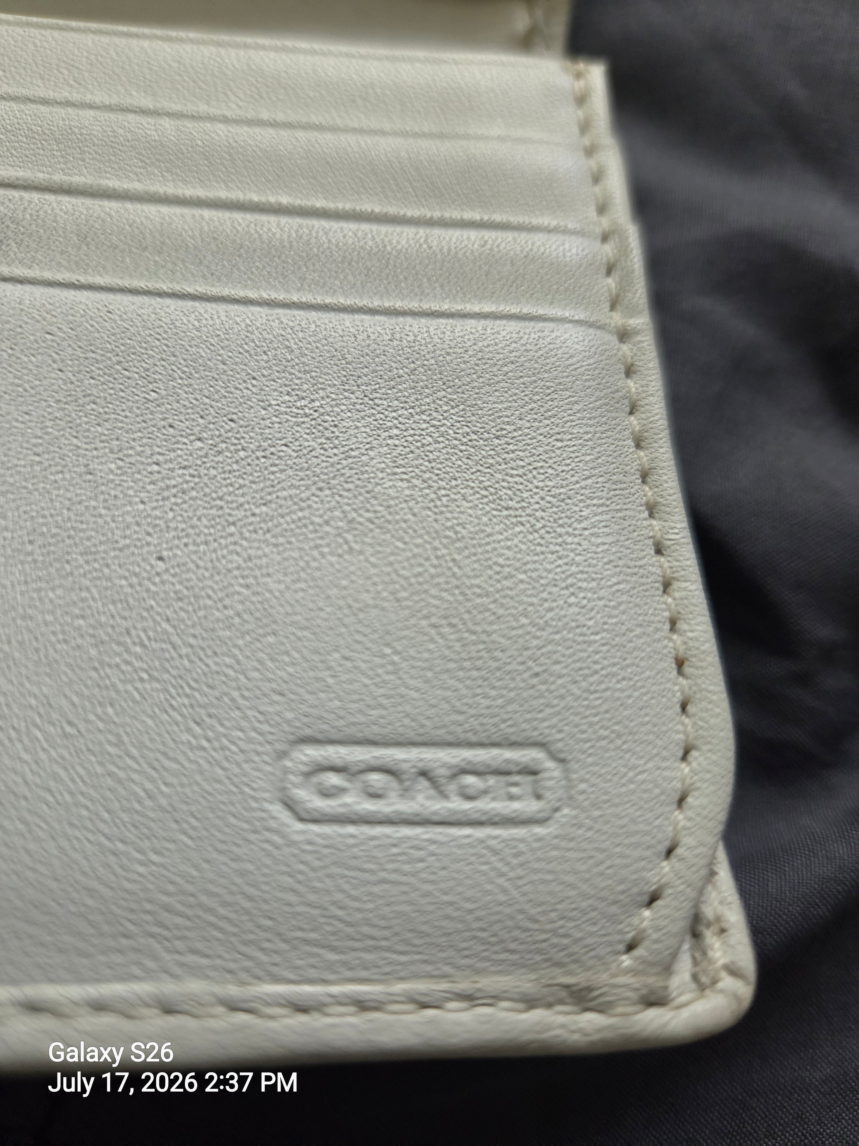 Coach Soho y2k White Leather Wallet