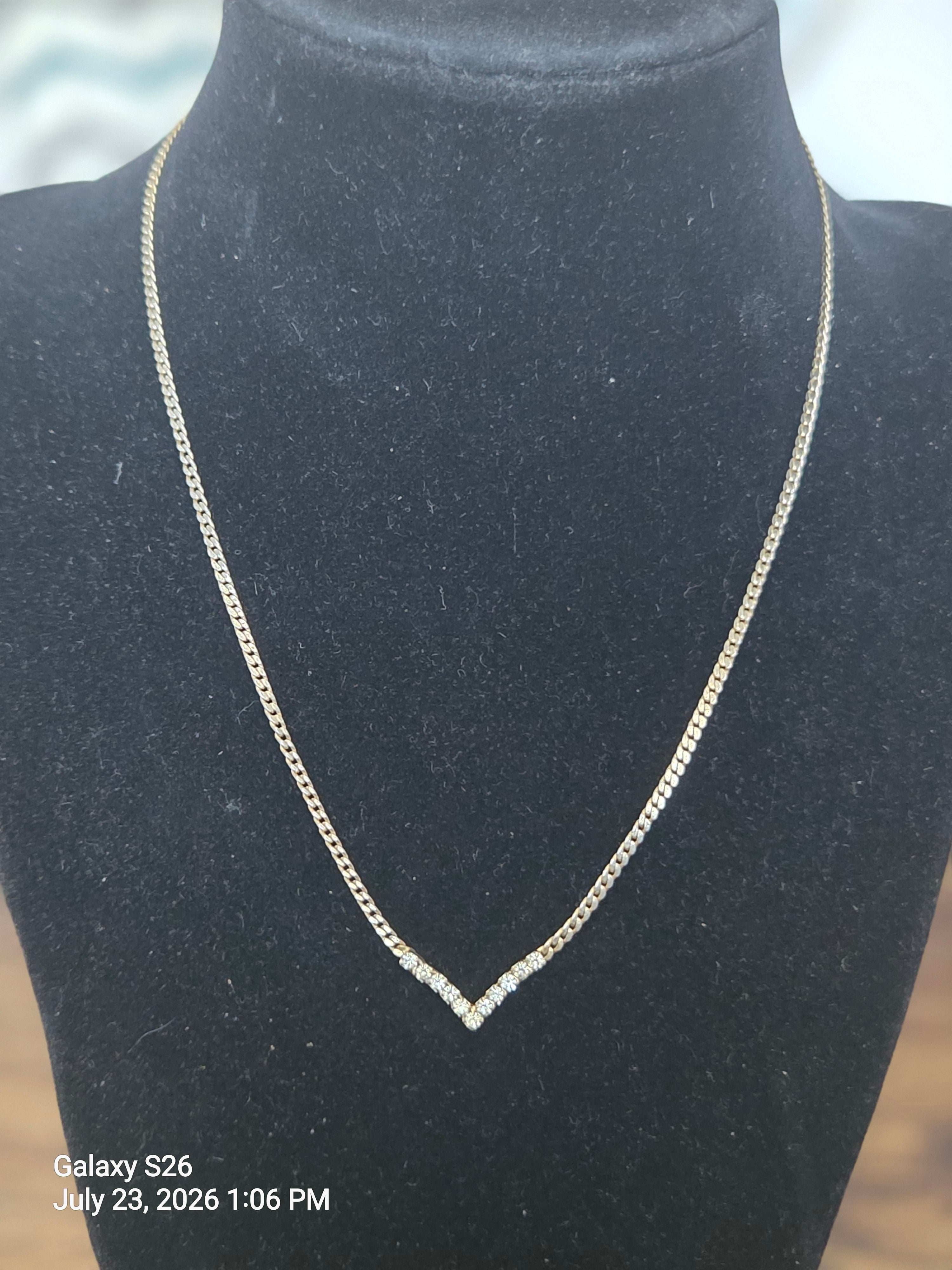 Vintage silvertone rhinestone "V" necklace